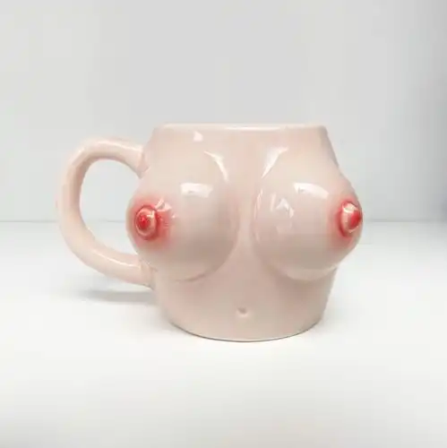 Palma Gifts Funny Boob Mug – Coffee Mug Gag Gift, Boob gifts, Tits Mug For Guys, Novelty Gift Titty Mug Shape, Large Cup 13.5oz 400ml